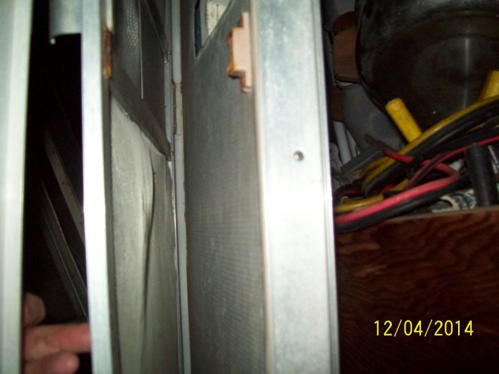 Screen door holder Vintage Trailer Talk